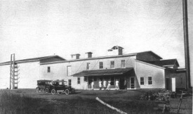 Borden creamery in Wallkill, circa 1910; credit Collection of Vivian Yess Wadlin